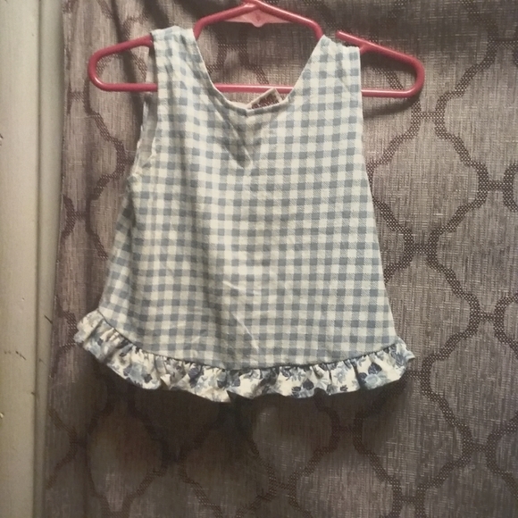 Girls top - Picture 2 of 4